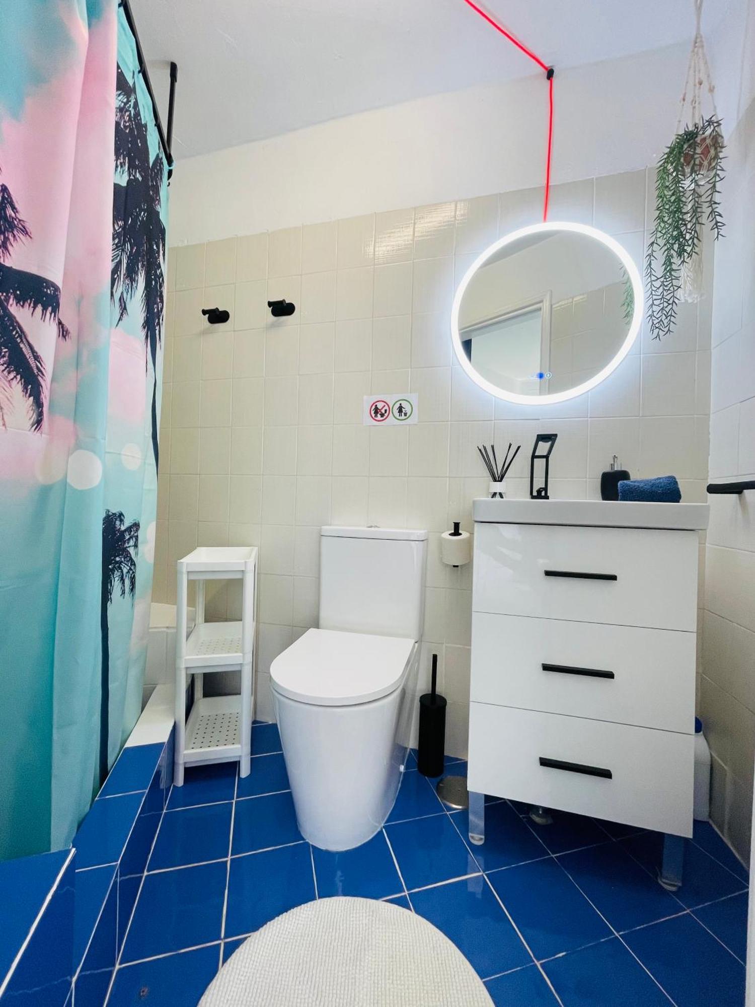 Casita Playa Americas 150m De La Playa Apartment